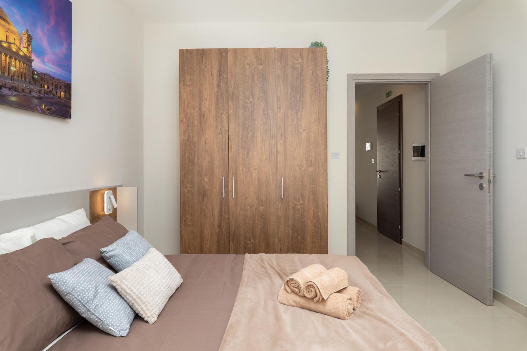 Edka Suites - Modern Sunlit 2Bd Apartments With Balconies - Close To Sliema Promenade, St Julian'S & St Georges Bay Gzira Exteriér fotografie
