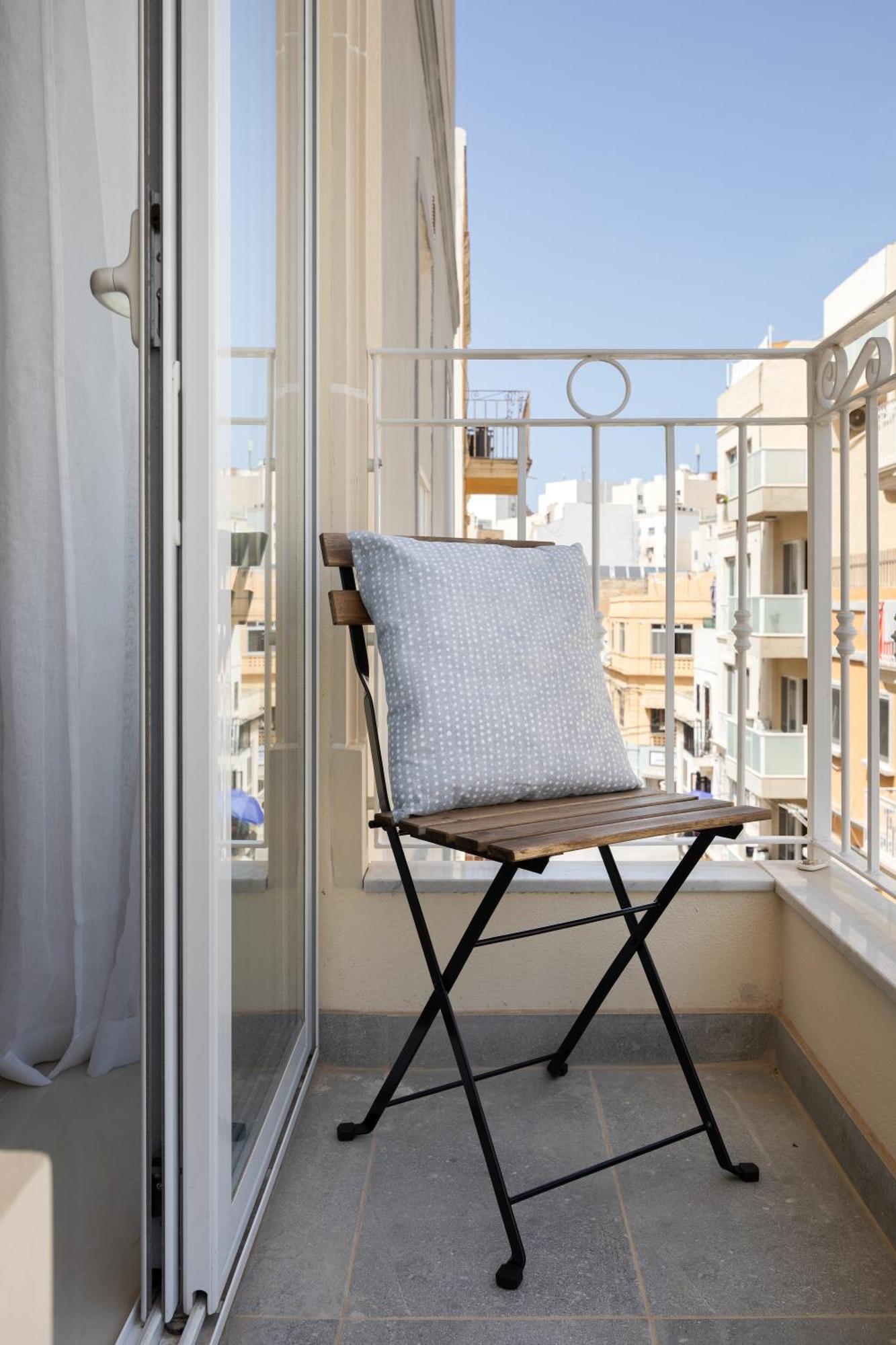 Edka Suites - Modern Sunlit 2Bd Apartments With Balconies - Close To Sliema Promenade, St Julian'S & St Georges Bay Gzira Exteriér fotografie